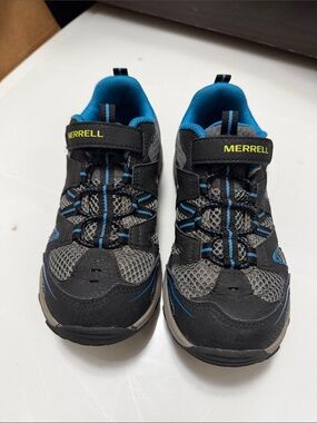 Merrell Kids Black and Blue Trail Sneakers